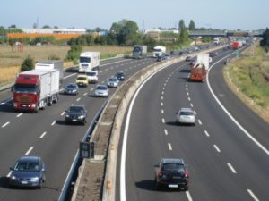 Autostrada Braşov – Oradea: CNAIR a semnat contractual pentru proiectarea şi execuţia lotului Biharia – Borş